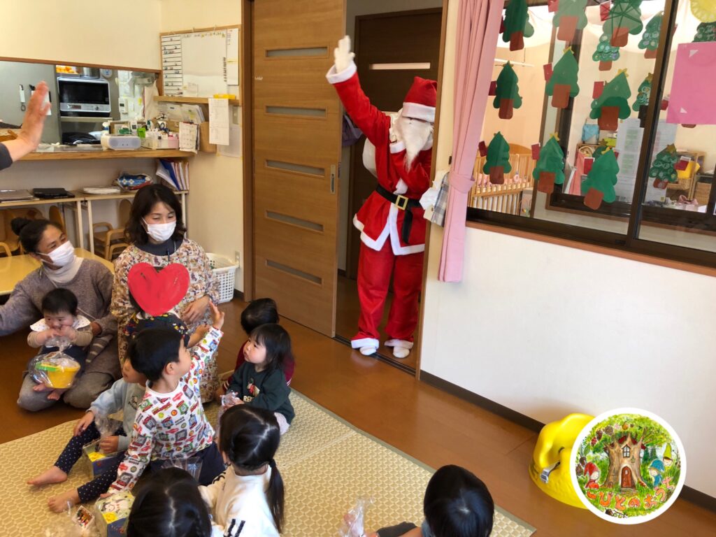 クリスマス会🎁:こびとのおうち