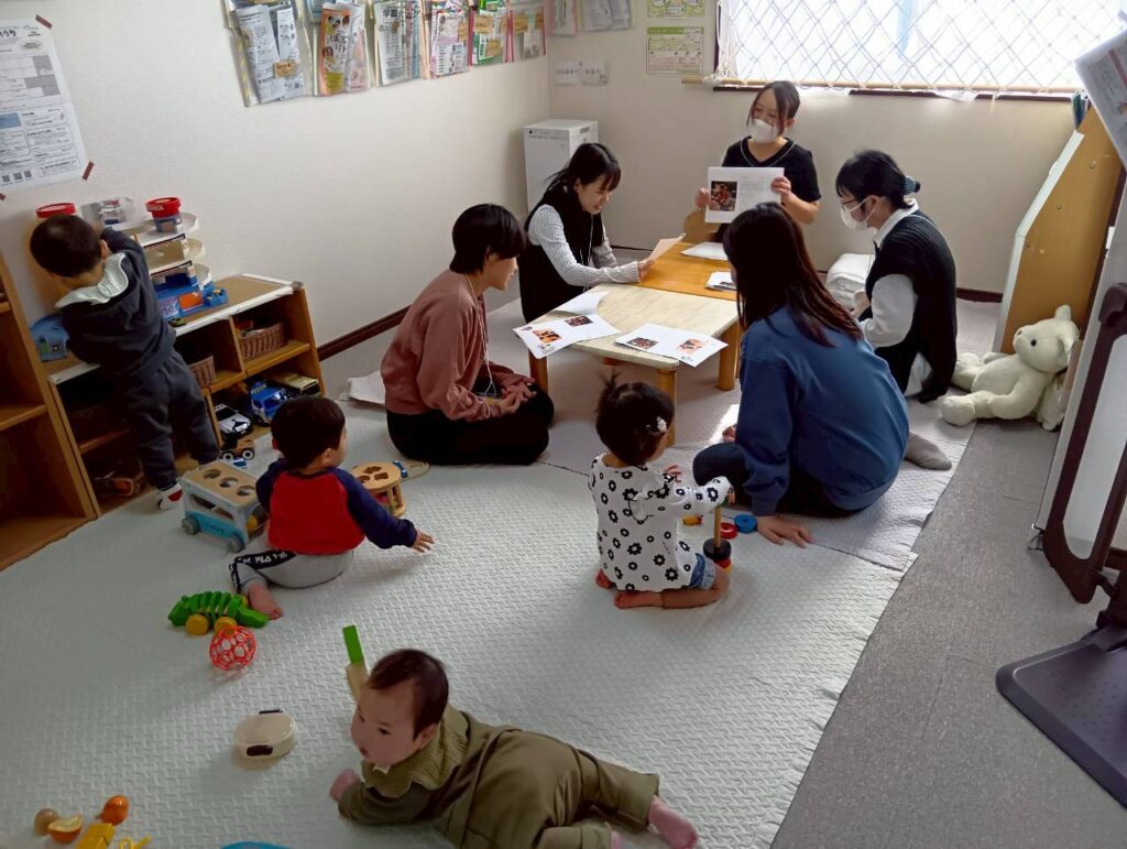 ☆おやこのおうち☆ 講座：心を癒すハンドマッサージ講座